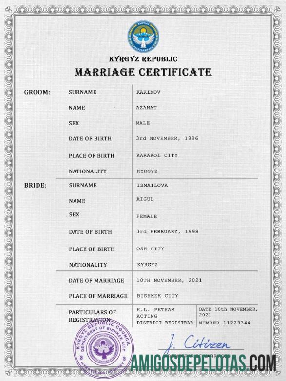 Em branco modelo PSD de certidão de casamento no Quirguistão